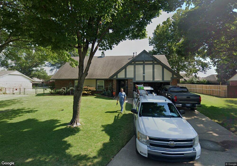 2521 W Little Rock St, Broken Arrow, OK 74011 - photo 1