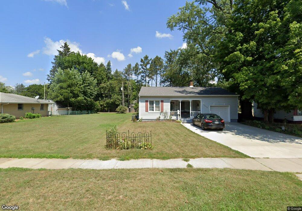 1649 Oak St, Niles, MI 49120 - photo 1