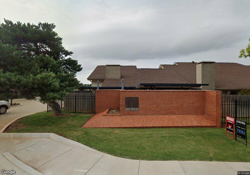11338 Benttree Cir, Oklahoma City, OK 73120 - photo 1