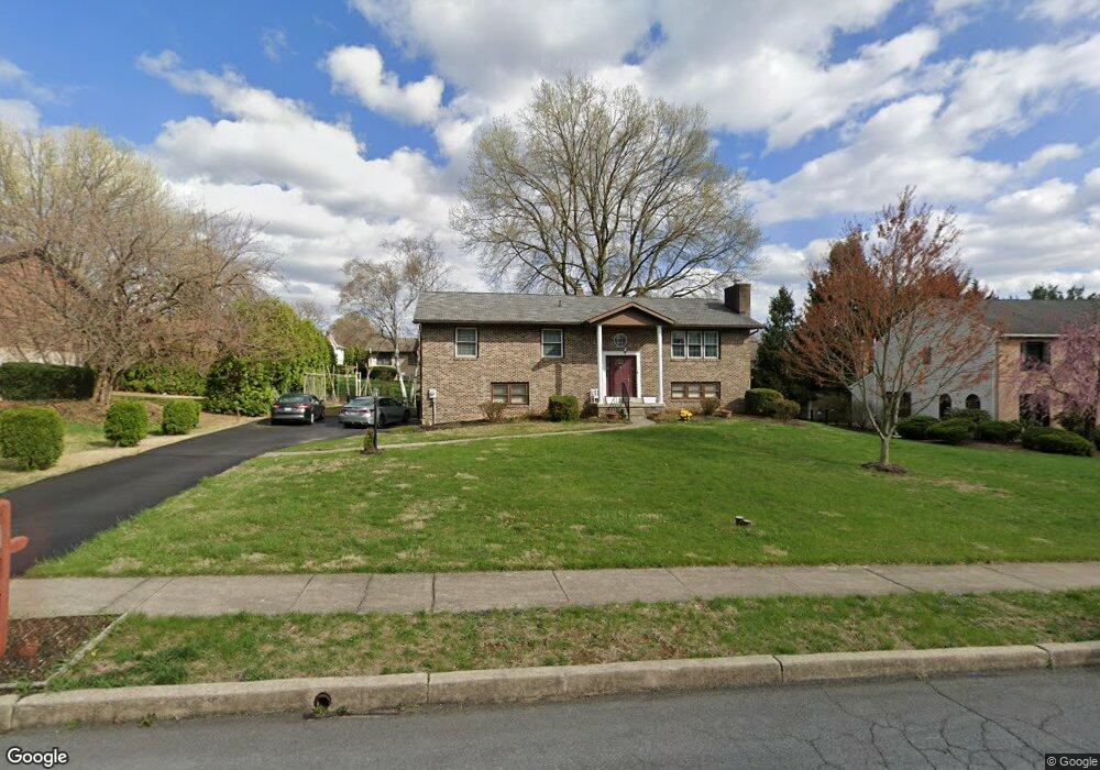 12 Courtleigh Place, Reading, PA 19606 - photo 1