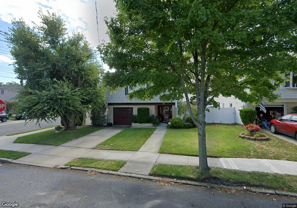 60 Genesee Ave, Staten Island, NY 10308 - photo 1