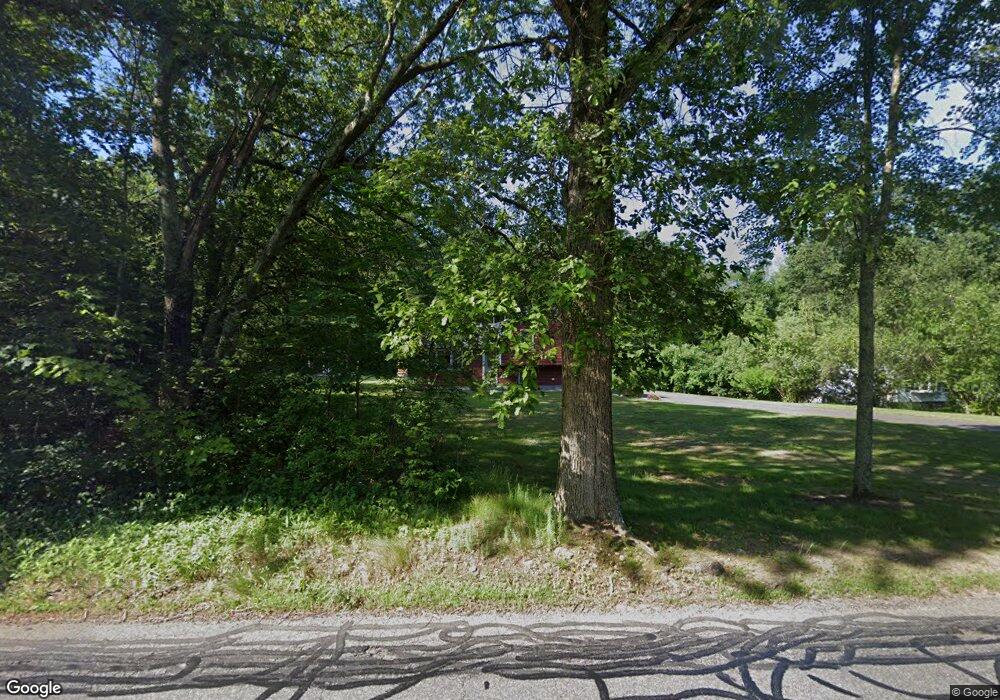 325 Lyon St, Ludlow, MA 01056 - photo 1