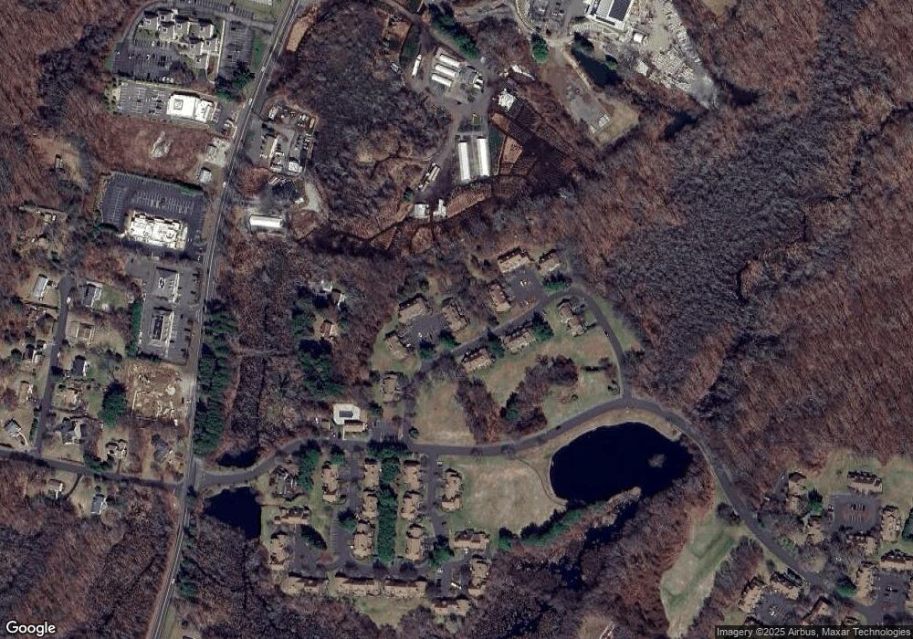 25 Tanglewood Cir unit 25, Monroe, CT 06468 - photo 1