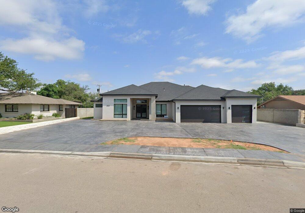 2010 Country Club Dr, Midland, TX 79701 - photo 1