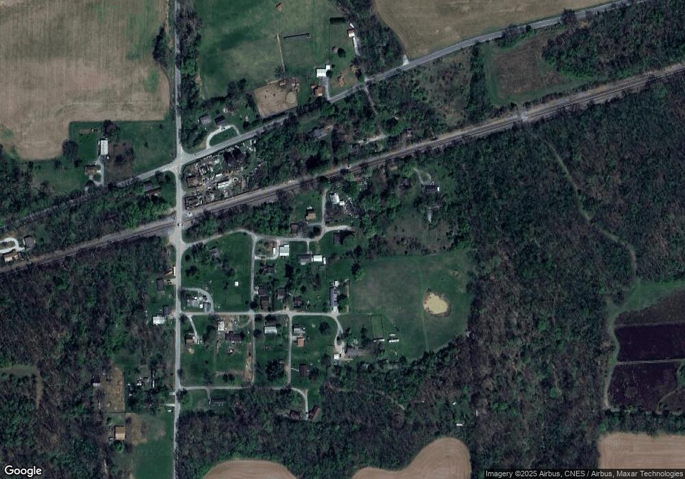 2055 E Railroad St, Attica, IN 47918 - photo 1