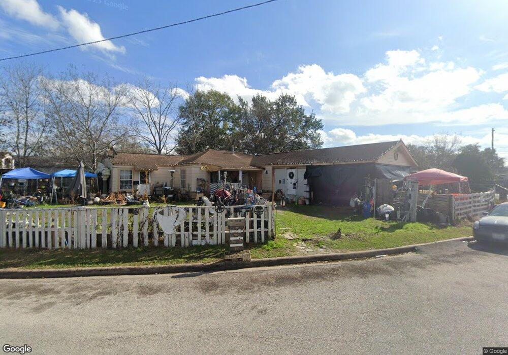 7140 Kinney St, Houston, TX 77087 - photo 1