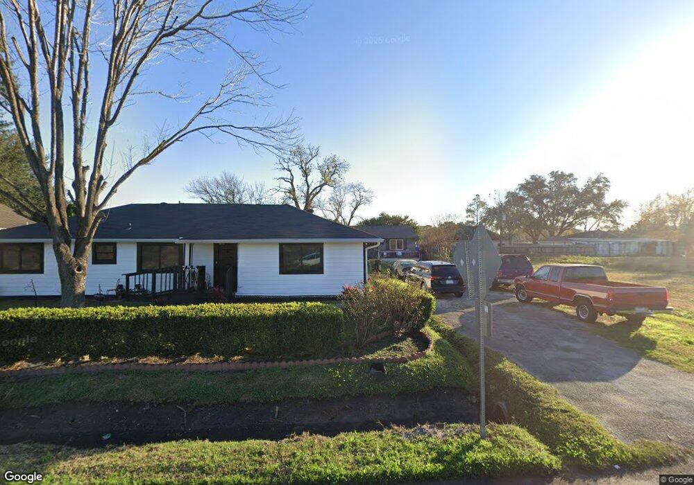 755 1/2 Marjorie St, Houston, TX 77088 - photo 1