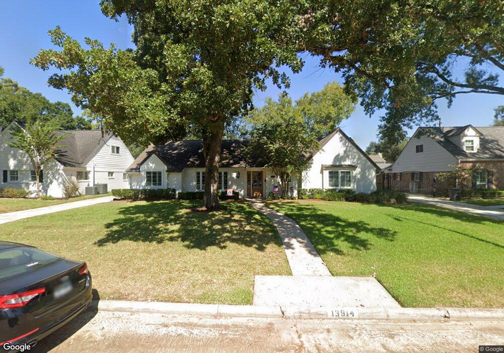 13914 Pebblebrook Dr, Houston, TX 77079 - photo 1