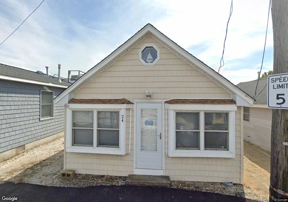 24 4th Ln, Seaside Park, NJ 08752 - photo 1