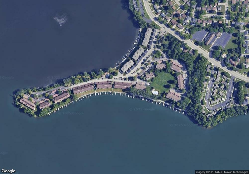 840 Cliffs Dr unit 3, Ypsilanti, MI 48198 - photo 1