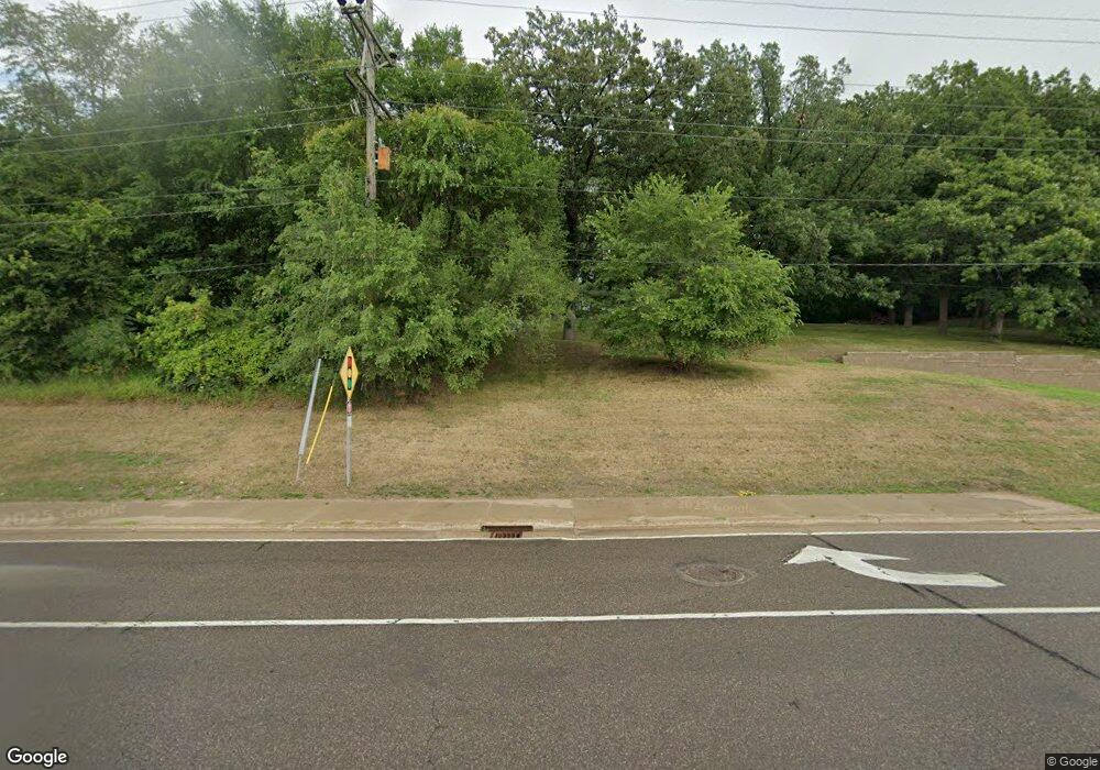 1250 N Benton Dr, Sauk Rapids, MN 56379 - photo 1