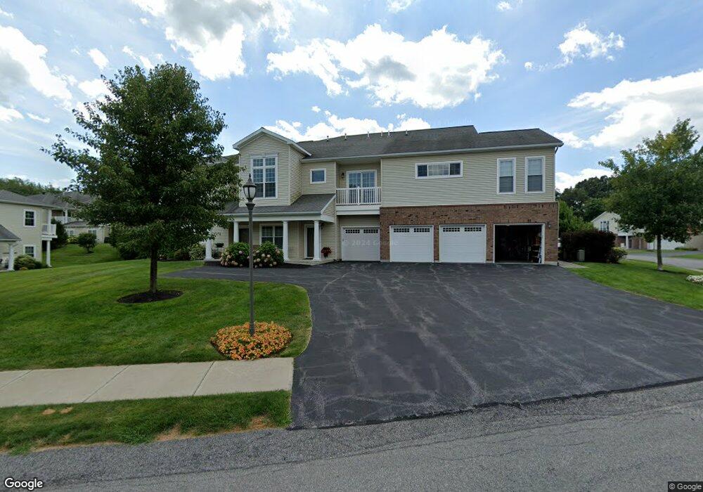 802 Vly Point Dr, Schenectady, NY 12309 - photo 1