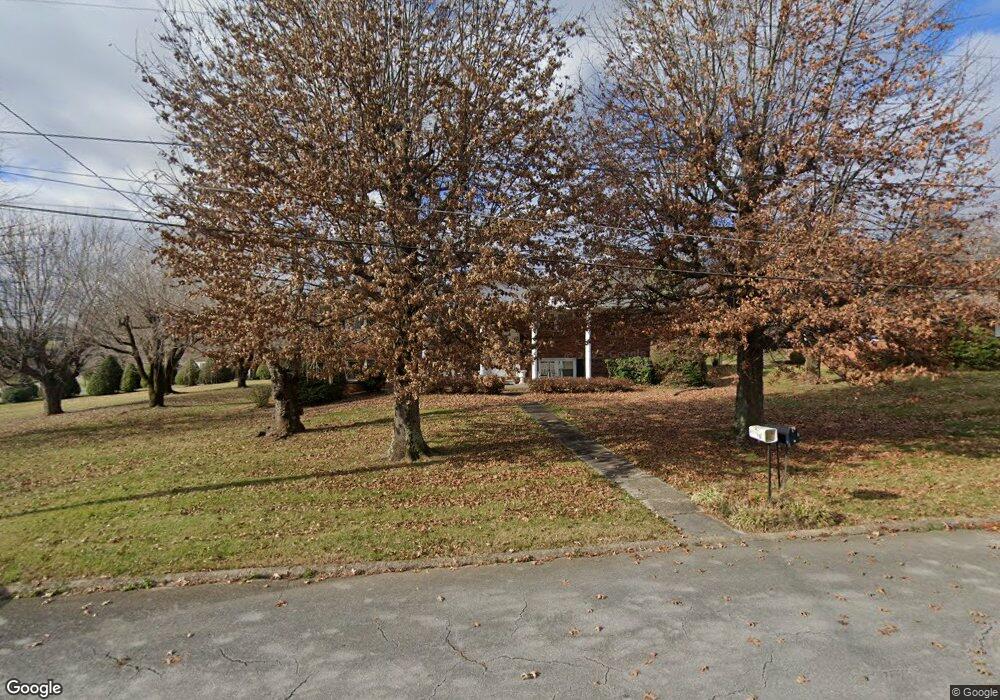 803 Ridgefield Dr, Johnson City, TN 37601 - photo 1