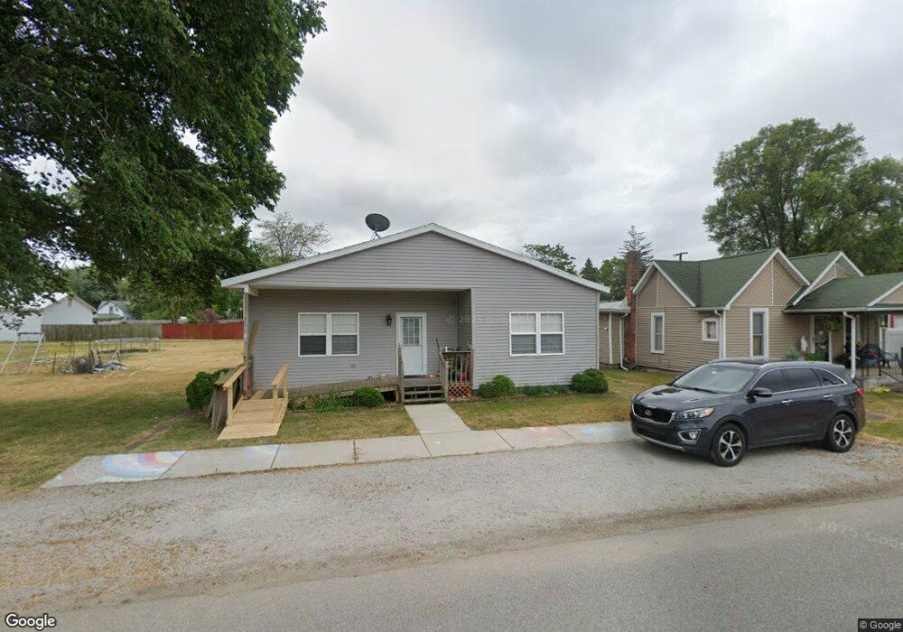 608 Railroad St, Hamlet, IN 46532 - photo 1