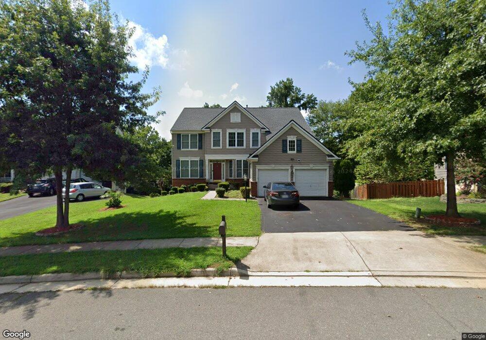 19216 Buna St, Triangle, VA 22172 - photo 1