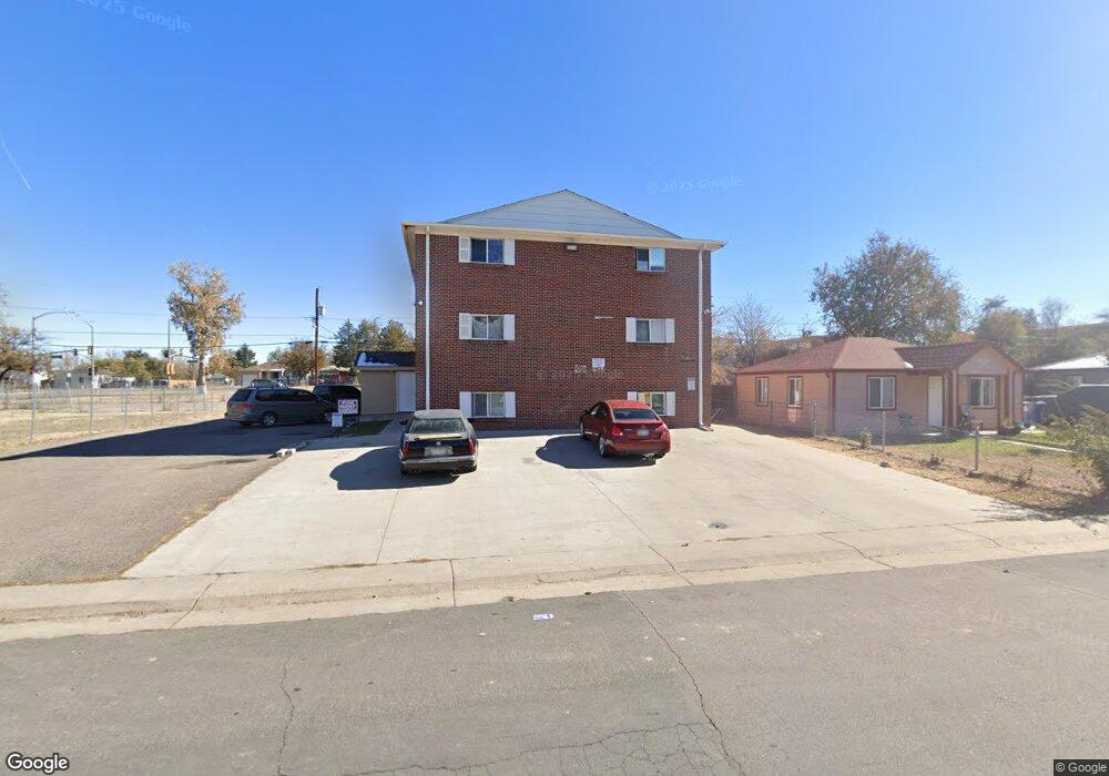 1676 Hanover St, Aurora, CO 80010 - photo 1