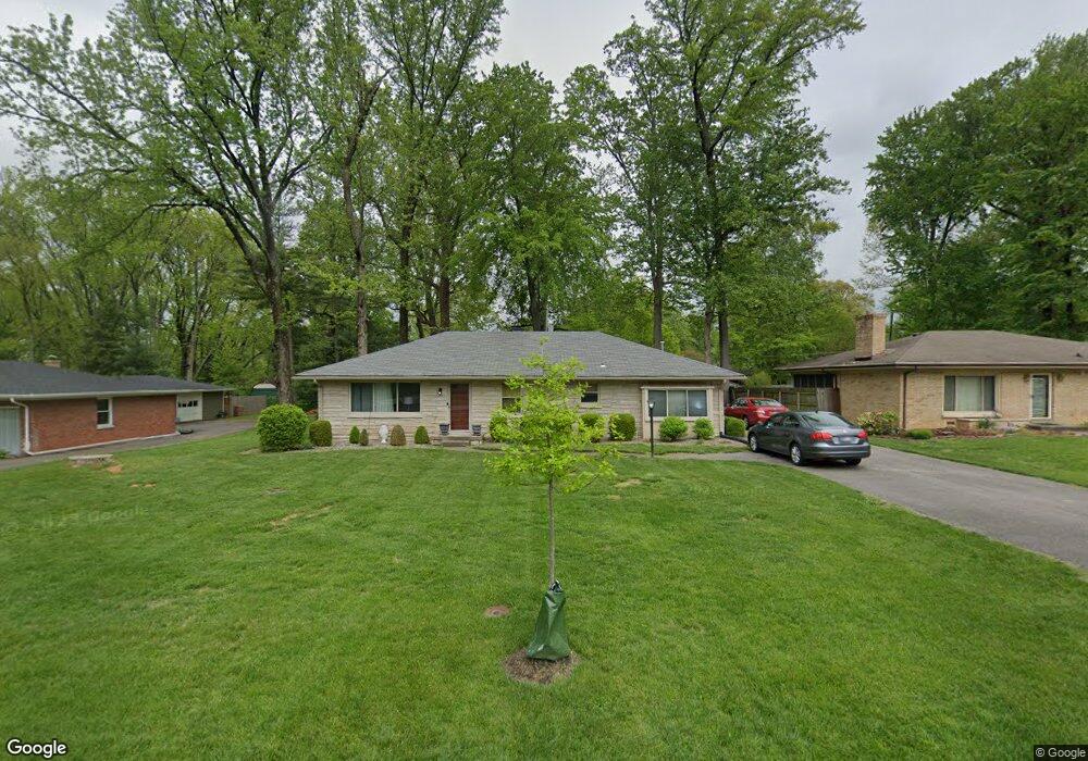 1746 Lynnwood Dr, New Albany, IN 47150 - photo 1