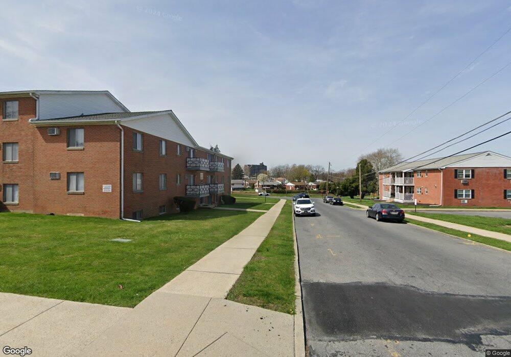 902 S 12th St unit E-2, Allentown, PA 18103 - photo 1