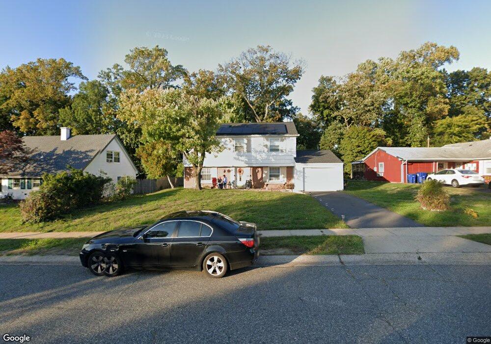 164 Pennypacker Dr, Willingboro, NJ 08046 - photo 1