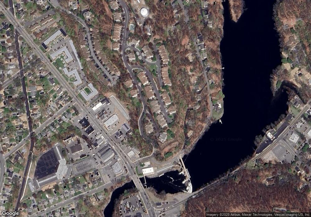 83 Lakeview Ct, Pompton Lakes, NJ 07442 - photo 1