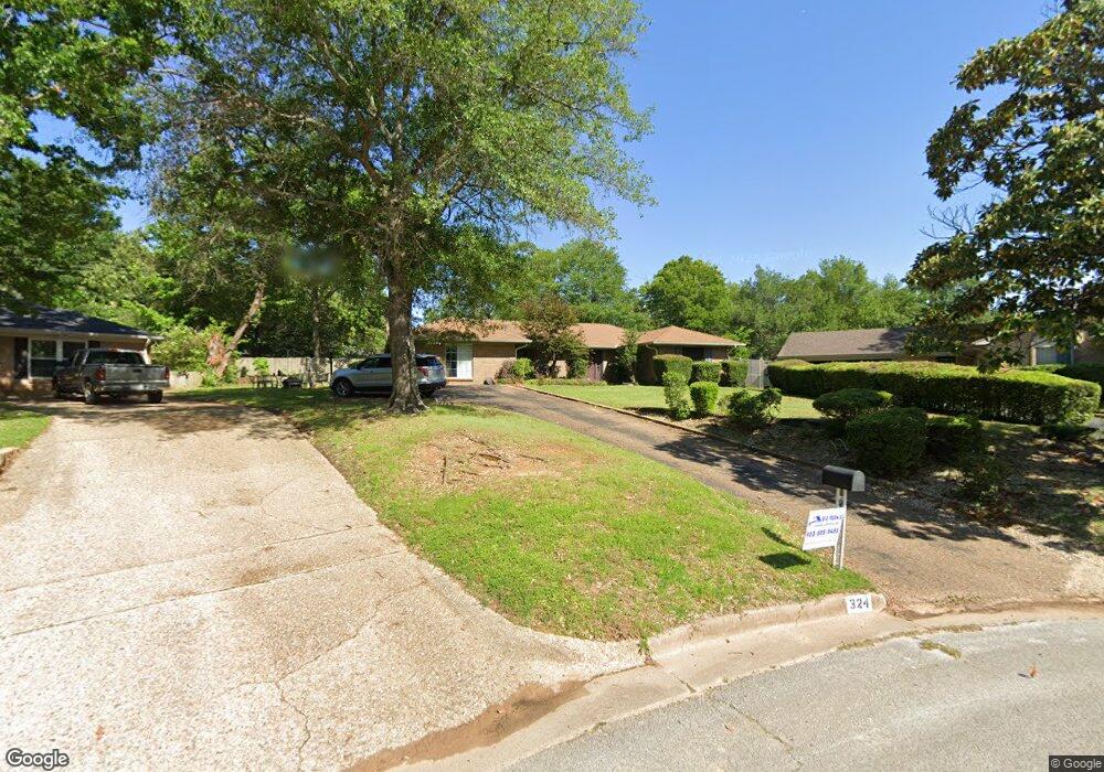 324 Glen Cove Cir, Tyler, TX 75701 - photo 1
