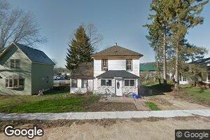 217 High St, Wonewoc, WI 53968