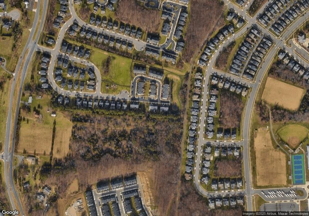 42263 St Huberts Place, Chantilly, VA 20152 - photo 1