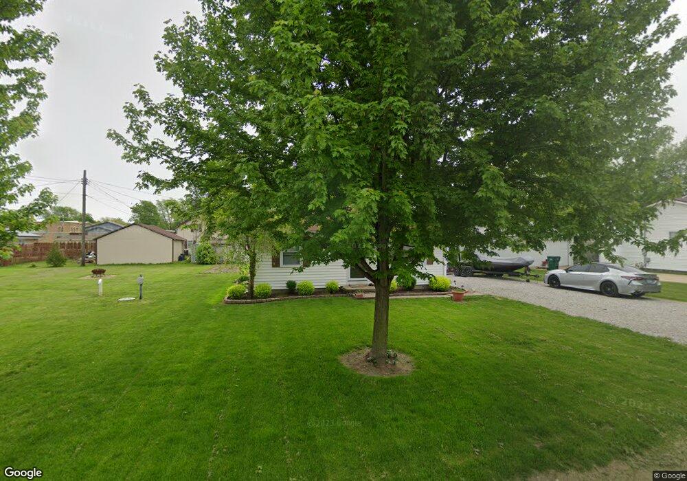 409 Sixth St, Howe, IN 46746 - photo 1