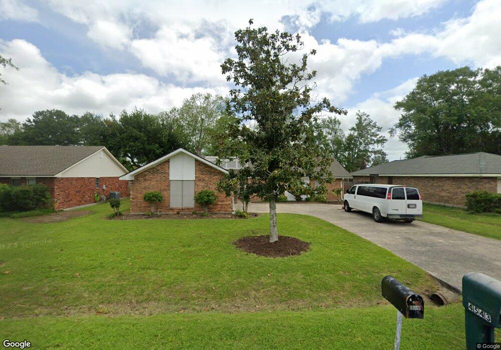 4543 E Meadow Ln, Lake Charles, LA 70605 - photo 1
