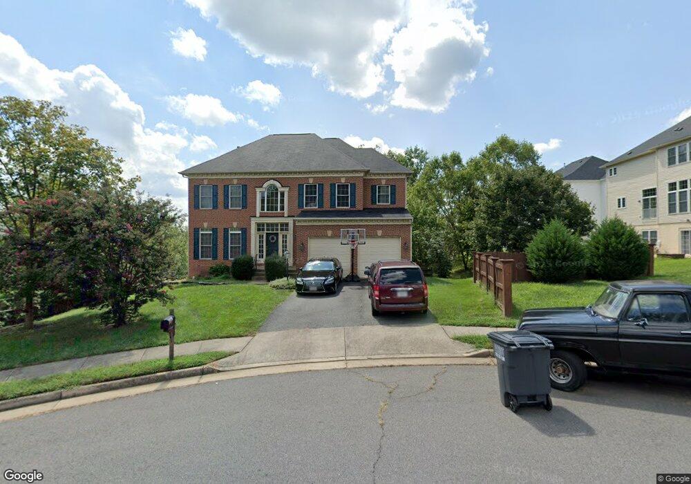 3365 Logstone Dr, Triangle, VA 22172 - photo 1