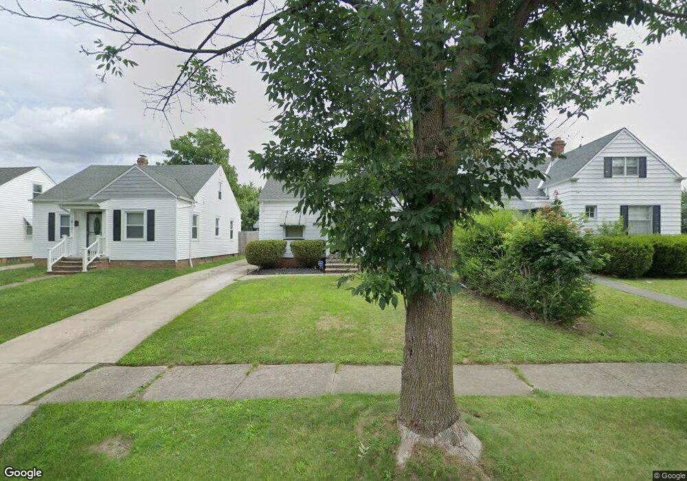 18105 Mapleboro Ave, Maple Heights, OH 44137 - photo 1