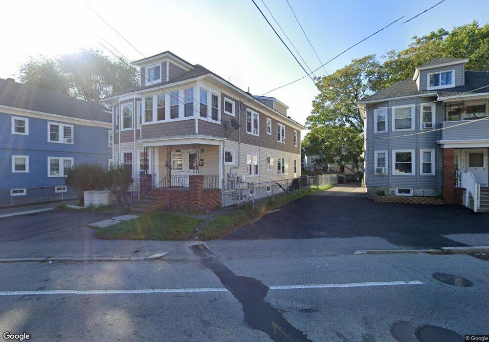 109 Swan St unit 111, Methuen, MA 01844 - photo 1