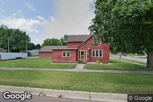 90 4th Ave NW, Wells, MN 56097