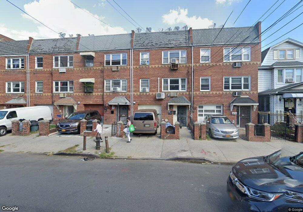 4267 Hampton St, Elmhurst, NY 11373 - photo 1