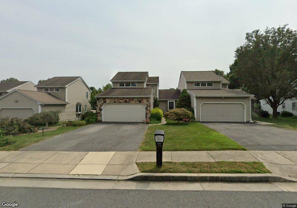 27 Scotch Pine Rd, Newark, DE 19711 - photo 1