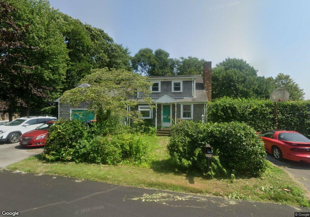 9 Orchard St, Fairhaven, MA 02719 - photo 1