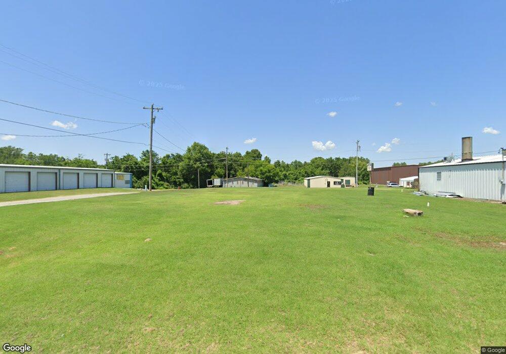 118 Memorial Rd, Eufaula, OK 74432 - photo 1