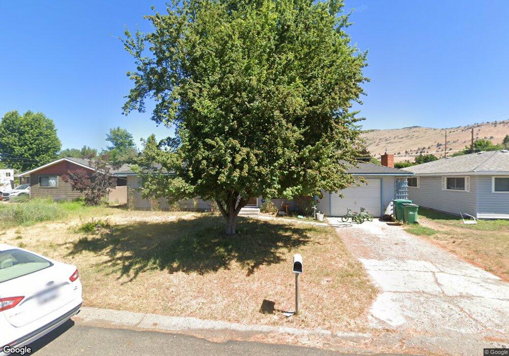 5717 Bryant Ave, Klamath Falls, OR 97603 - photo 1