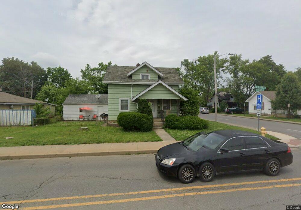 102 W 29th St, Anderson, IN 46016 - photo 1