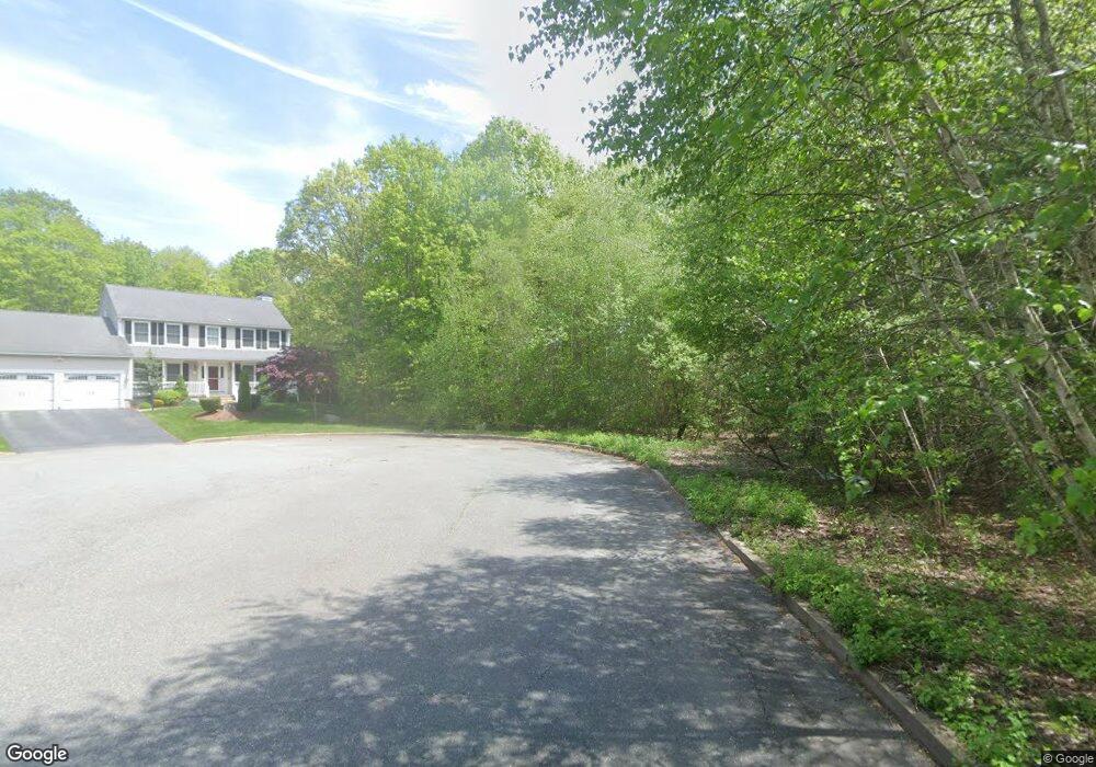 191 Finch Ct, Cranston, RI 02921 - photo 1