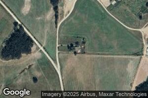 6 Fannin Dr, Tuscumbia, MO 65082