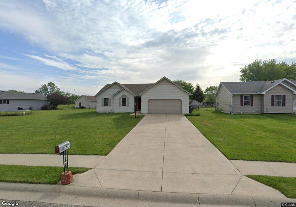 725 N Williams St, Nappanee, IN 46550 - photo 1