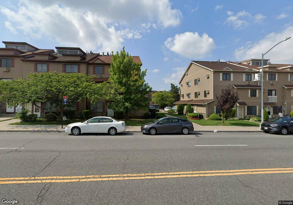 164 Richmond Hill Rd, Staten Island, NY 10314 - photo 1