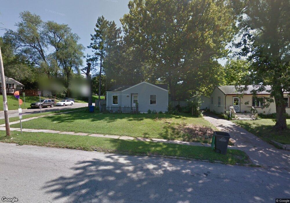 1245 E 33rd St, Des Moines, IA 50317 - photo 1