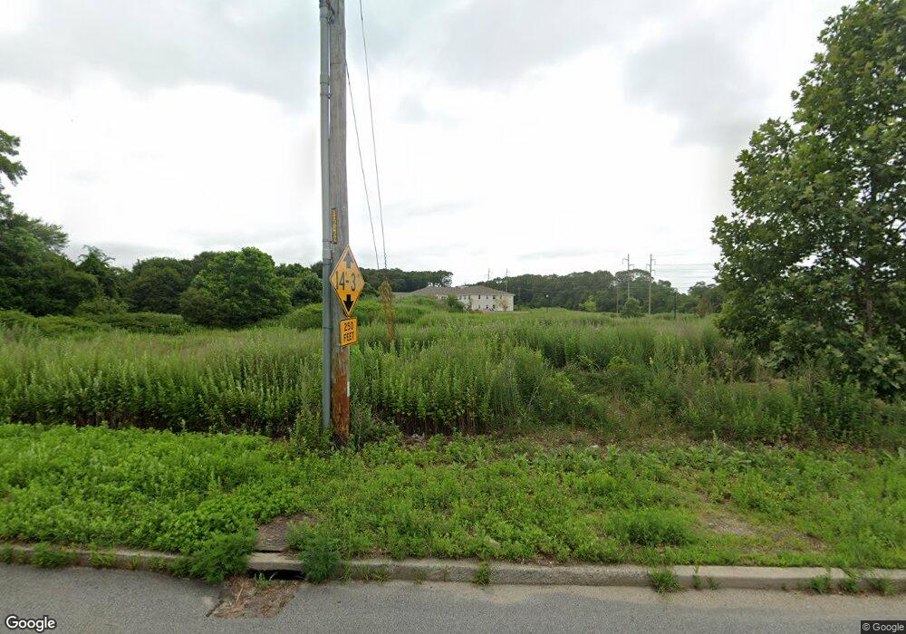 215 Toll Gate Unit 302 Rd, Warwick, RI 02886 - photo 1