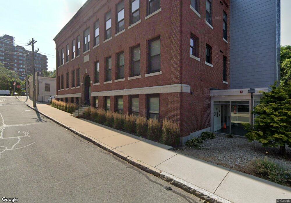 10 Merrymount Rd unit 201, Quincy, MA 02169 - photo 1