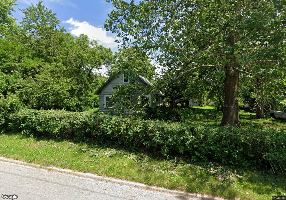 4135 E 32nd St, Des Moines, IA 50317 - photo 1