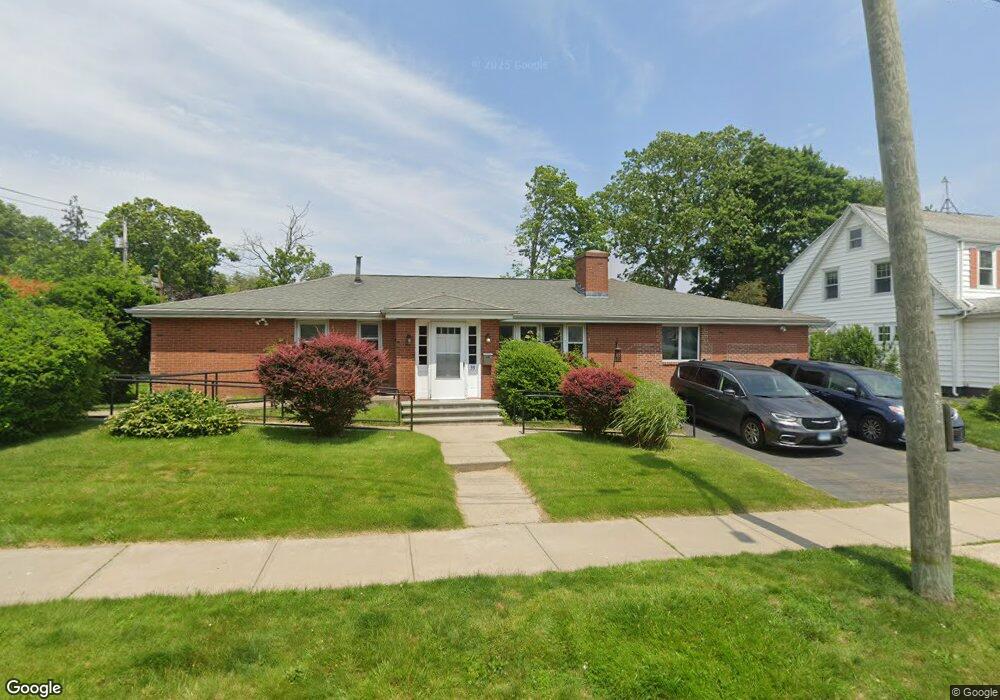 33 Lake St, West Haven, CT 06516 - photo 1