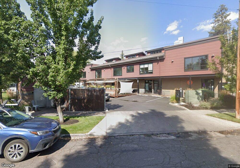 937 NW Newport Ave unit 201, Bend, OR 97701 - photo 1