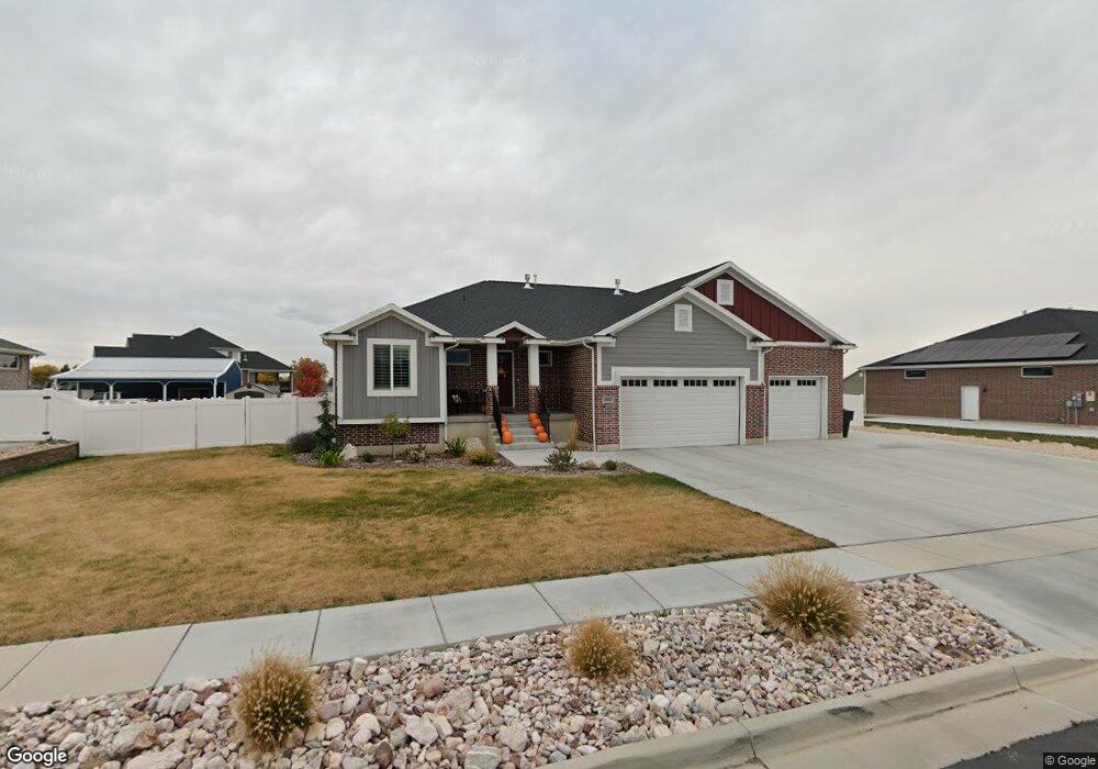 1883 N 3420 W, Clinton, UT 84015 - photo 1